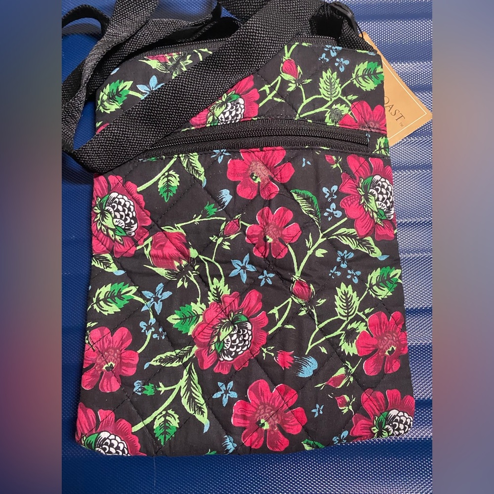 Make An Offer-Gold Coast Crossbody